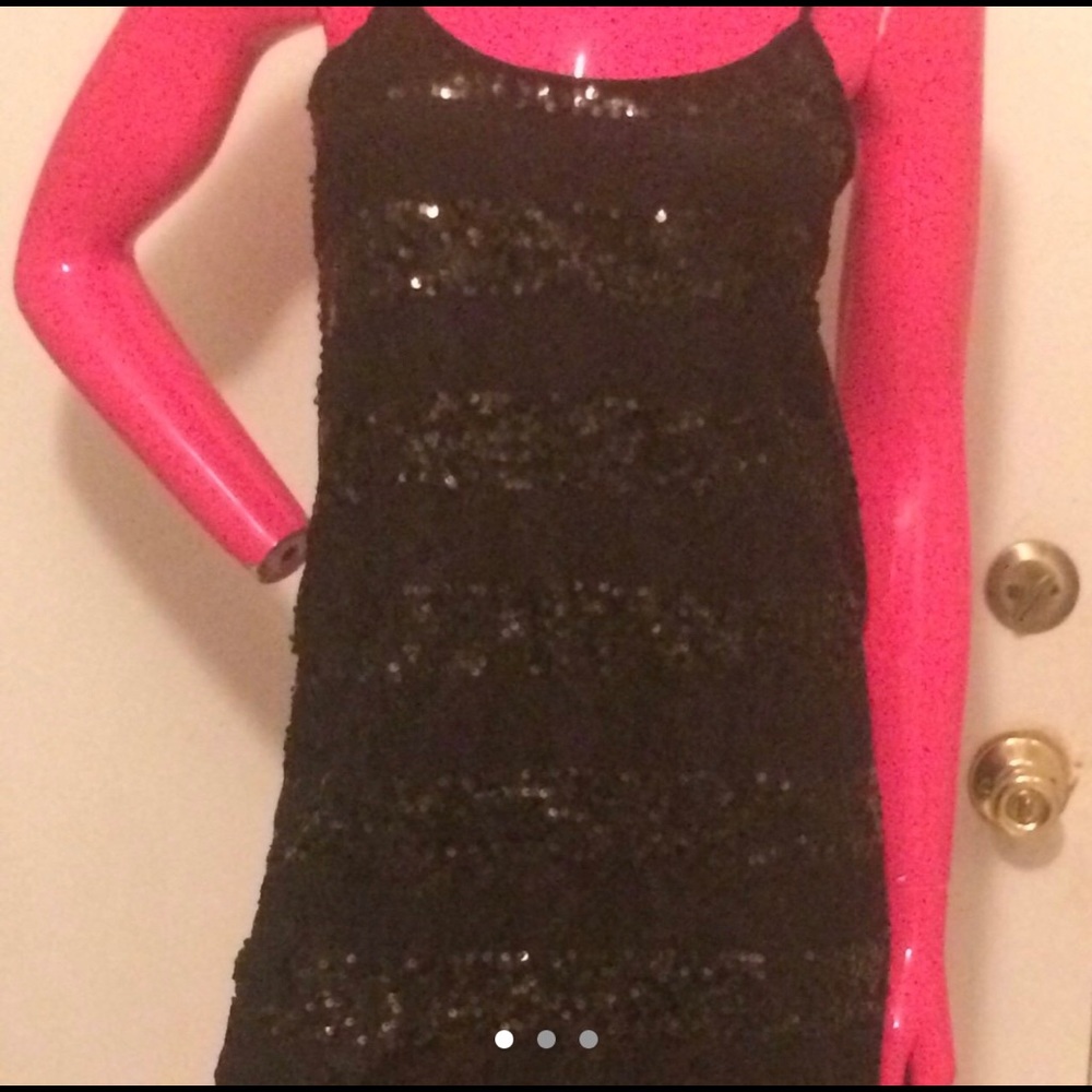 NEW SEQUIN LACE SHIFT DRESS !